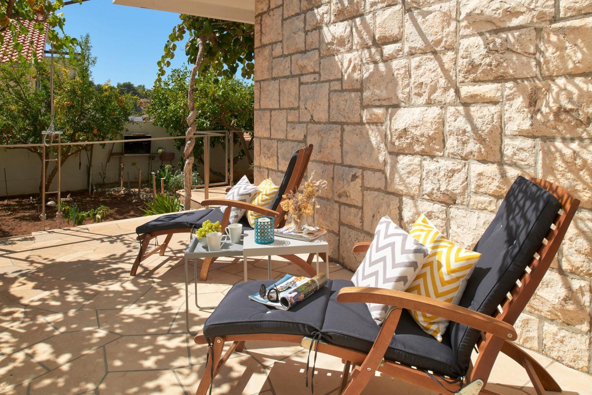 Green Oasis Hvar Town Exterior photo