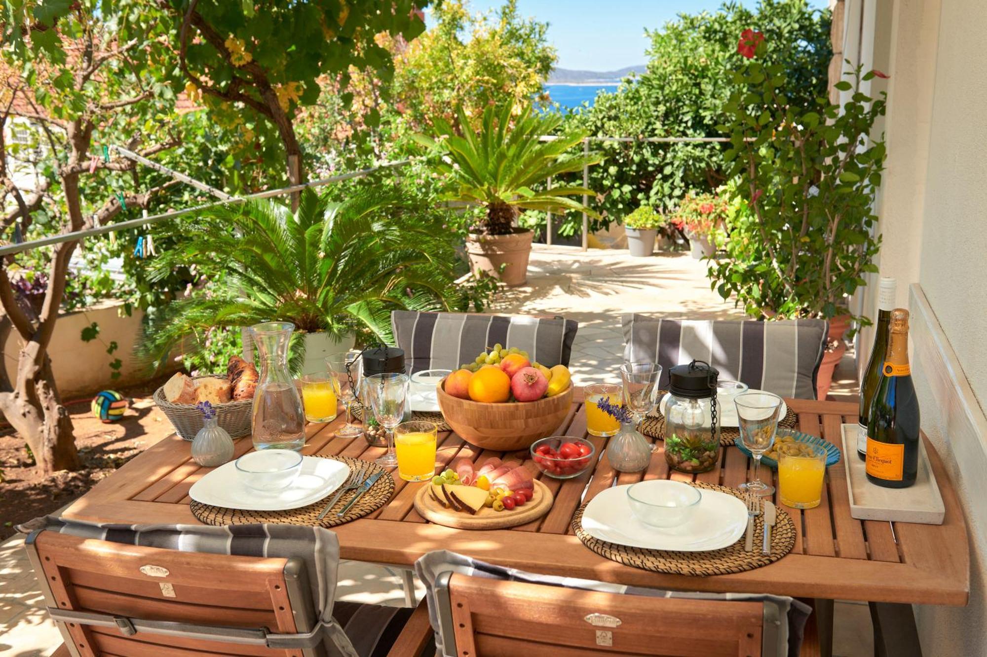 Green Oasis Hvar Town Exterior photo
